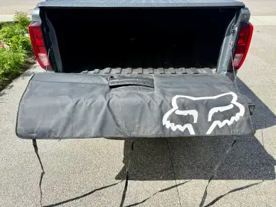 Fox Tailgate Cover, View more