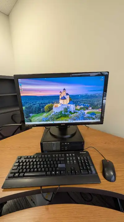 Dell OptiPlex 7020 Windows 11 Home, View more