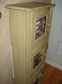 Petite armoire Décorative.