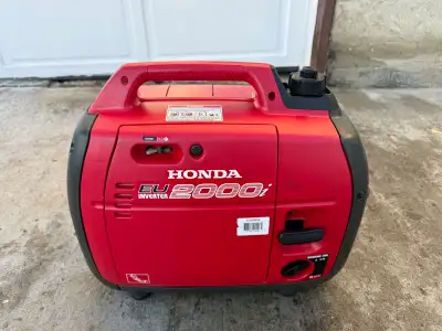 Honda EU2000is Inverter/Generator. It starts very easily, very quiet and fuel efficient, runs great...