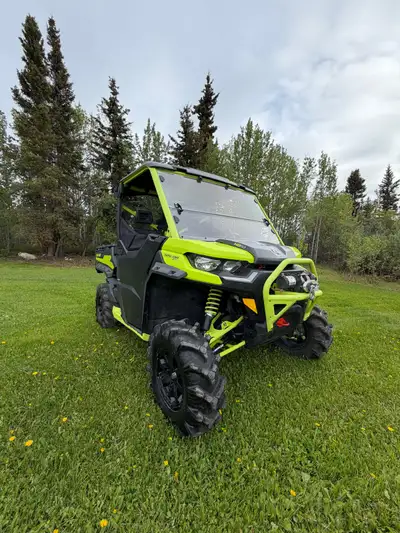 2021 can am defender xmr hd10 3100km Folding windshield, rear net, half doors Turn key, ready to go!...