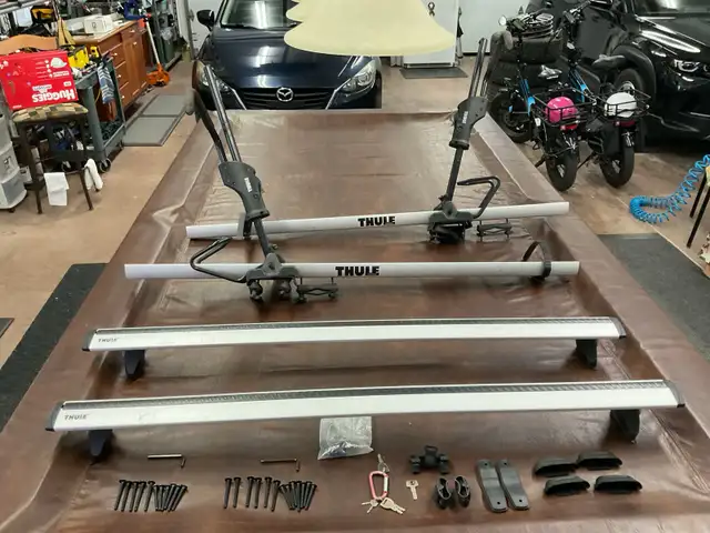 Thule Bicycle Carrier Roof Rack System in Other in Charlottetown - Image 3