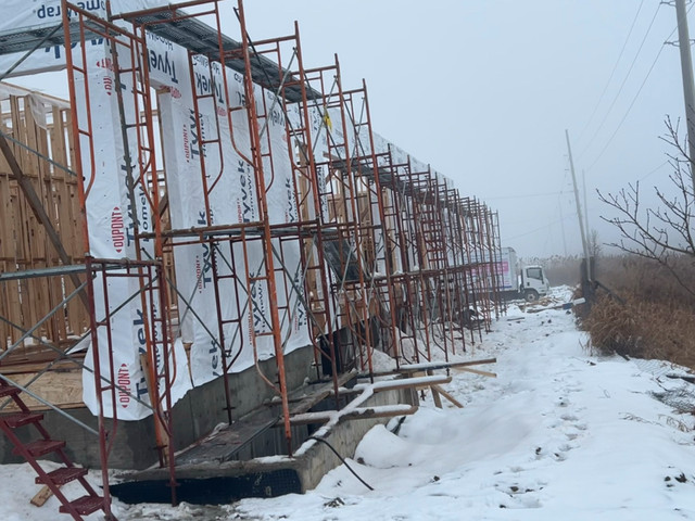 scaffold Rent in Ladders & Scaffolding in City of Toronto - Image 2