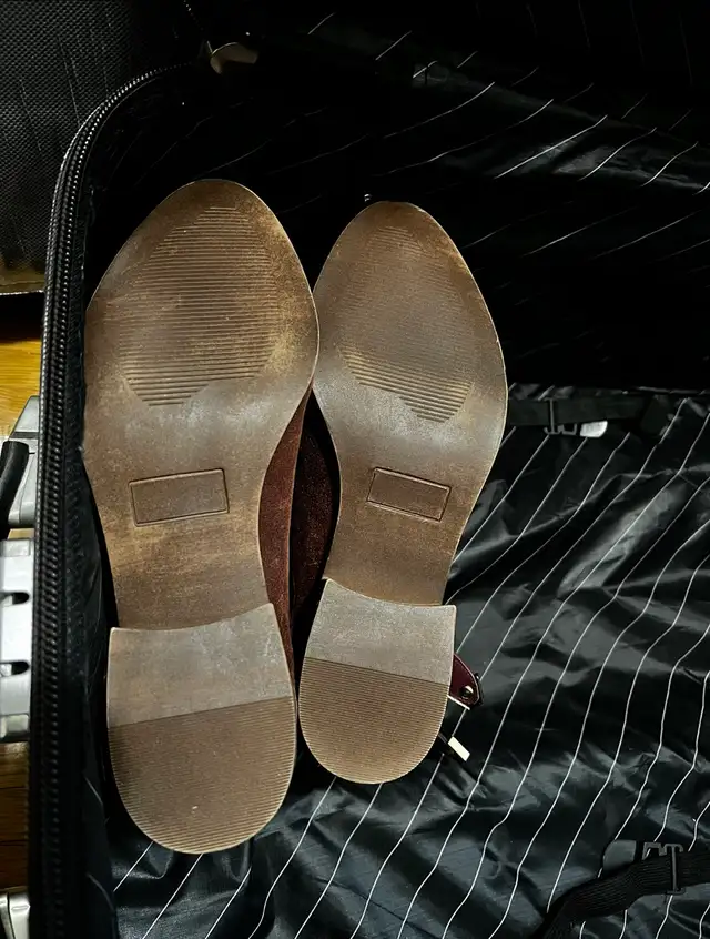 Brand New-Seychelles Brown Suede Ankle Boots-Size 8 in Other in City of Toronto - Image 3