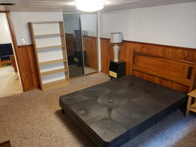 1-bdrm furnished bsmt suite near Bonnie Doon mall63436971295105124