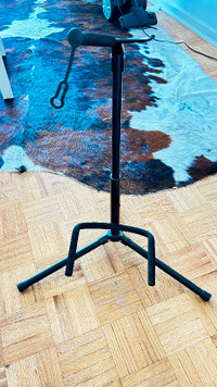 Guitar Stand - Adjustable Fit Electric, Classical Guitars