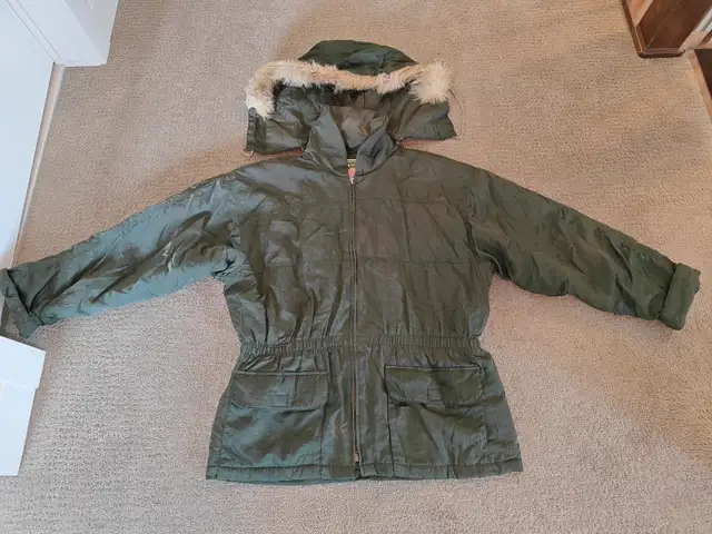 Vintage Men Club Monaco Chillchaser Parka Jacket - Small/Medium in Men's in Calgary - Image 2