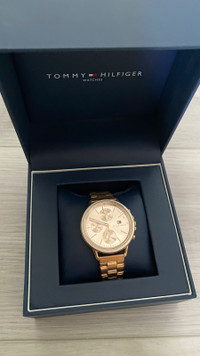 Tommy Hilfiger Womens Rose Gold Watch 