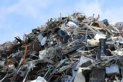 Contact me for all your scrap metal pick up at no fee .Free service Free pick up. 437 249 1060