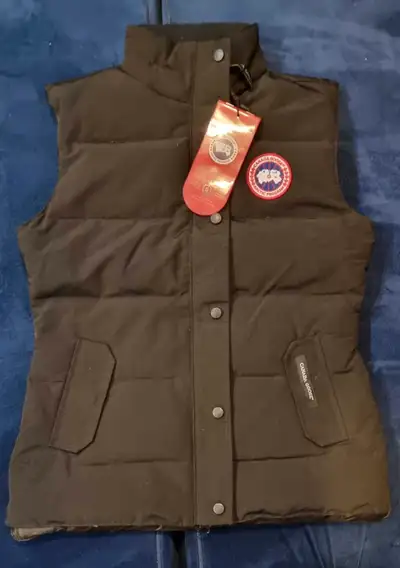 Canada goose ladies vest, View more