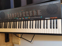 Yamaha PSR-18 61 Key Digital Portable Keyboard W/ Stand and rack