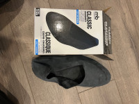 Winter over shoe protector brand new 