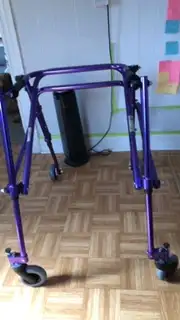 NIMBO Purple posterior walker size medium!!!
