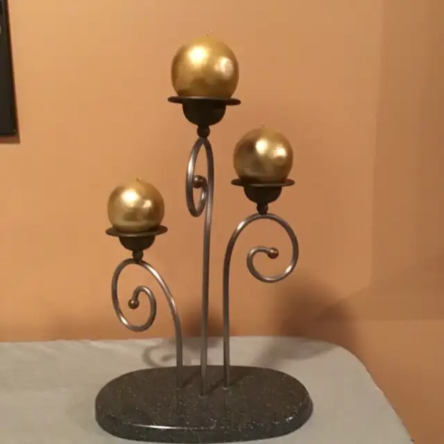 Candleholder in Home Décor & Accents in Edmonton - Image 4