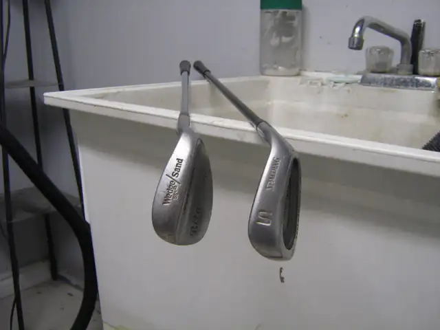GOLF WEDGE - In NEWCASTLE in Golf in Oshawa / Durham Region - Image 2