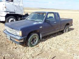 WANTED Chevy s10 ext cab 1st Gen 