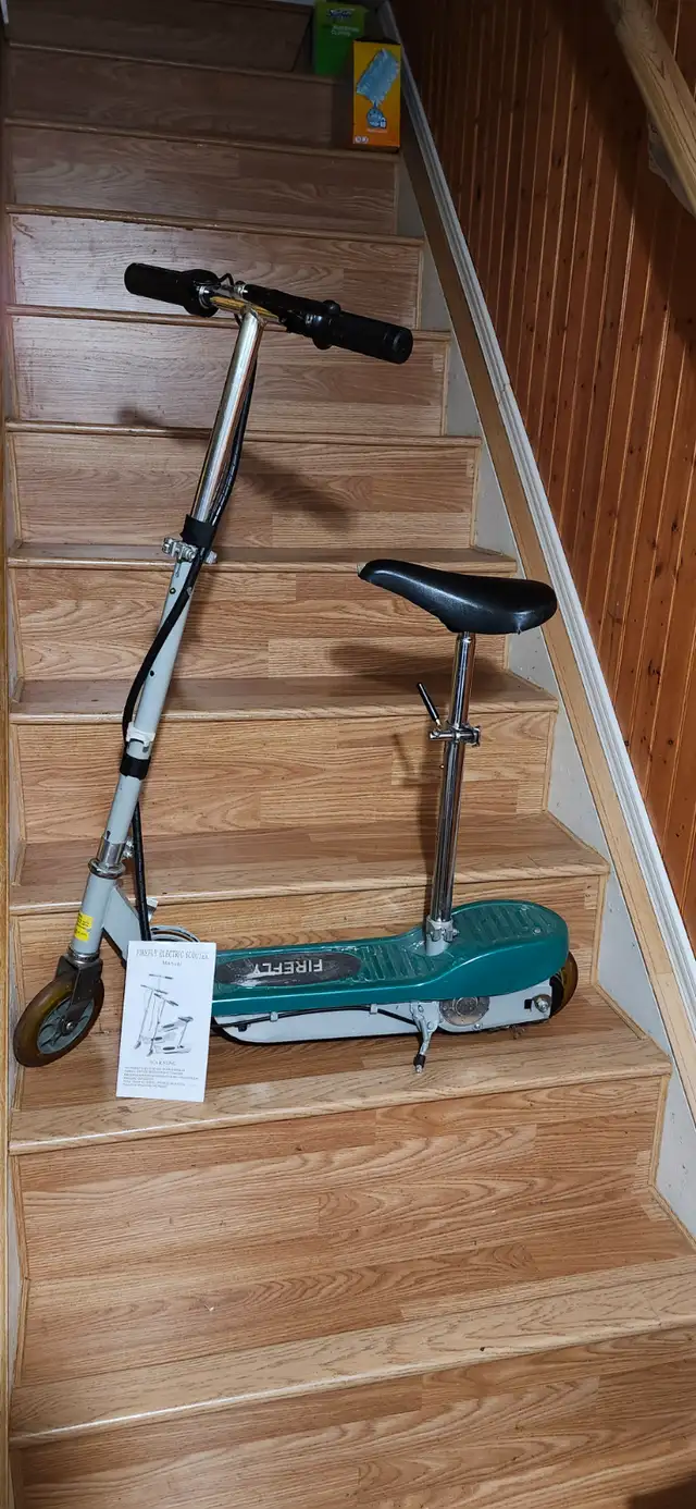 Electric scooter in Other in Mississauga / Peel Region - Image 7