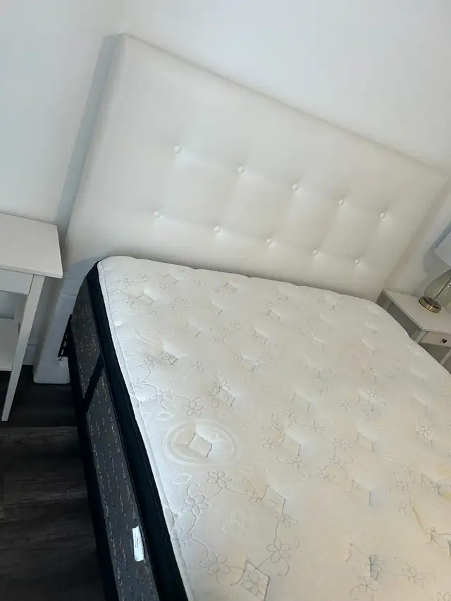 Queen Size Mattress For Sale - Good Condition in Beds & Mattresses in Peterborough - Image 3