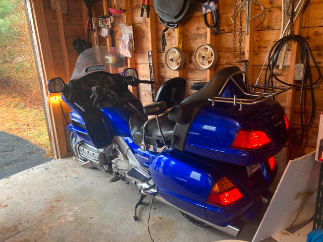 2005 Honda Gold Wing! Time to hang up the helmet. in Touring in Bedford - Image 2