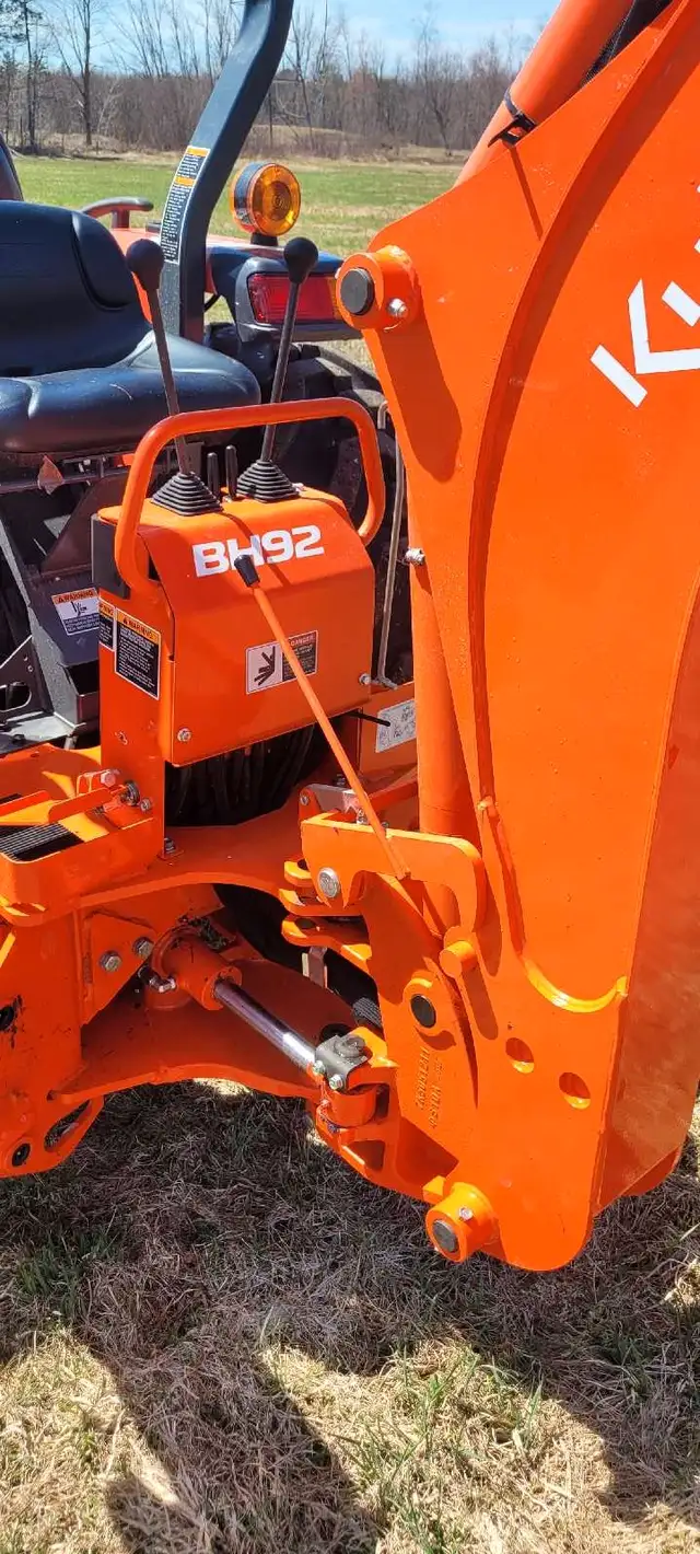 Kubota MX5400, 59hrs in Farming Equipment in Muskoka - Image 6