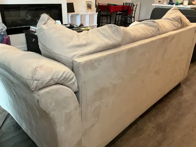 Sofa bed in Couches & Futons in Muskoka - Image 3
