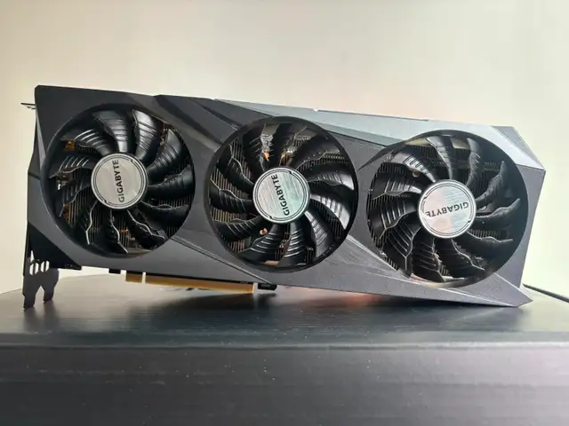 Gigabyte Gaming OC RTX 3070 in System Components in City of Toronto - Image 8