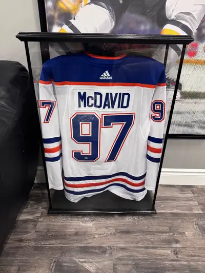 Connor Mcdavid signed authentic Adidas pro jersey UPPER DECK COA FRAME INCLUDED Exactly as pictured...