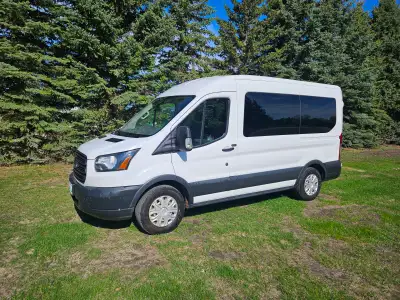 Fresh oil service Saftied Runs good Nice clean van 10 Passenger van Backup camera Park distance cont...