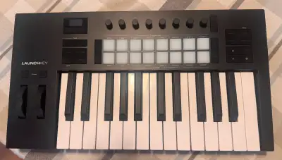 Novation Launchkey 37 Mk4, View more