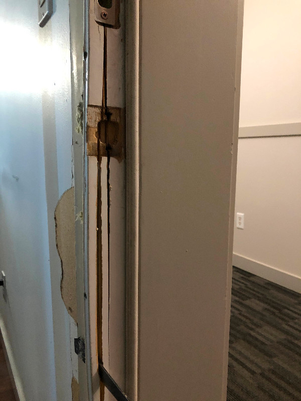 Cracked DOOR FRAME. we Will fi$ DOOR IS NOT CLOSING EASY, dead b in Other in Edmonton - Image 4