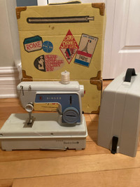 Machine à coudre vintage pour enfants 