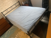 Twin/full bed frame