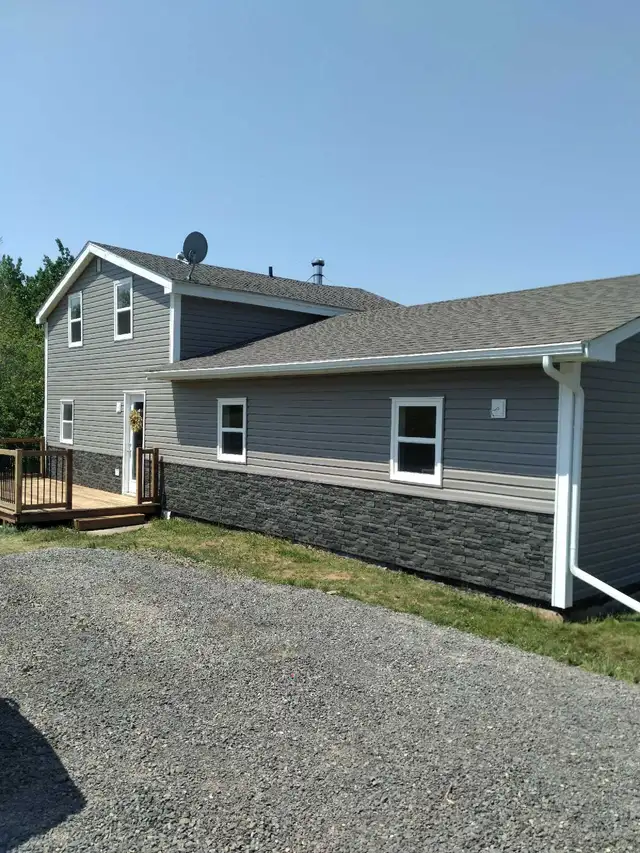 carpenter for hire in Carpentry, Crown Moulding & Trimwork in Annapolis Valley - Image 9