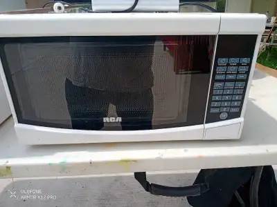 2 microwave ovens, View more