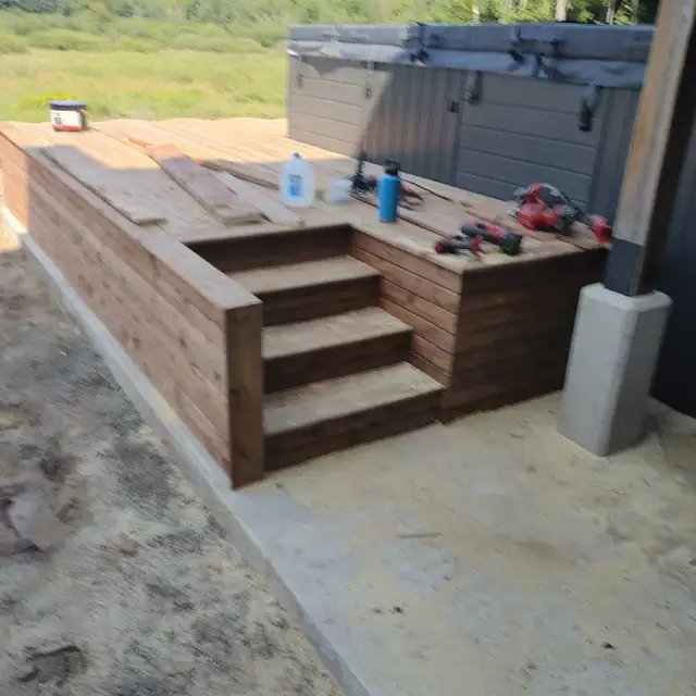 Budget Deck Builders414906050696325124