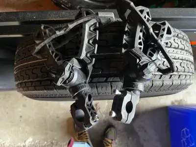 Excellent grips. I’m getting a boot instead.