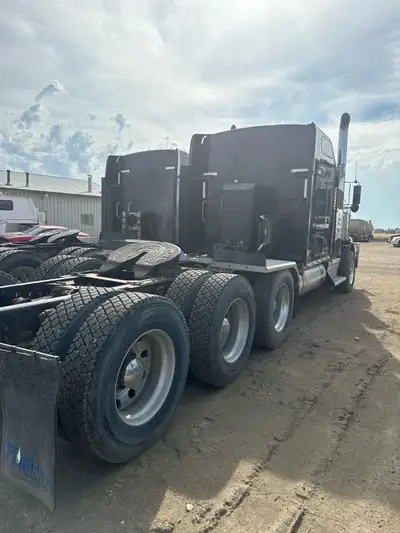 Oilfield drivers needed For Tanker, View more