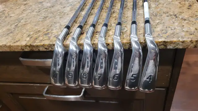 PING G series black dot RH iron62854393854851124