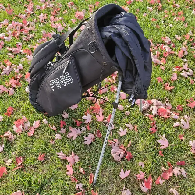 New PING Stand Golf Bag  with Club Cover in Golf in Barrie - Image 7