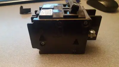 1 disjoncteur (breaker) SIEMENS ITE BQ neuf news BQ2-B125, View more