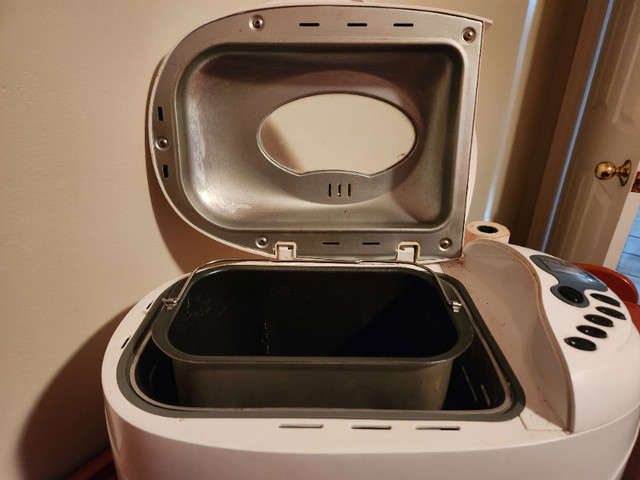 Automatic Bread Maker for Sale in Other in Trenton