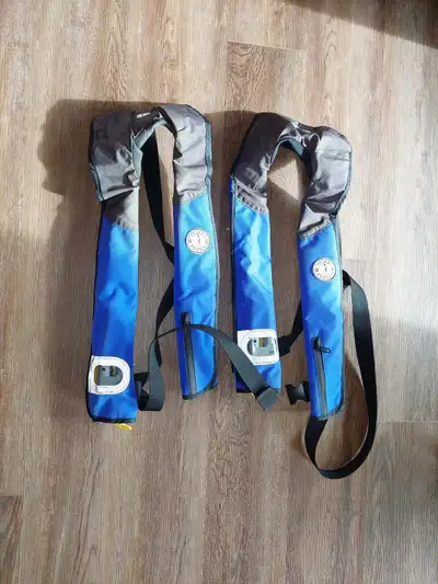 Mustang Inflatable PFD, View more