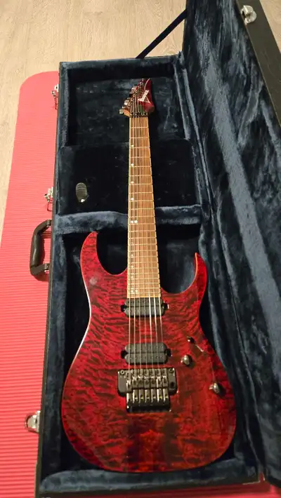 Ibanez 7 String RG827QMZ, View more