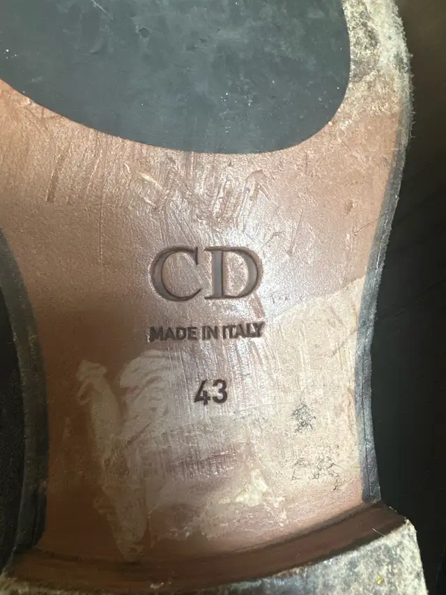 men’s authentic Dior dress. in Men's in Mississauga / Peel Region - Image 9