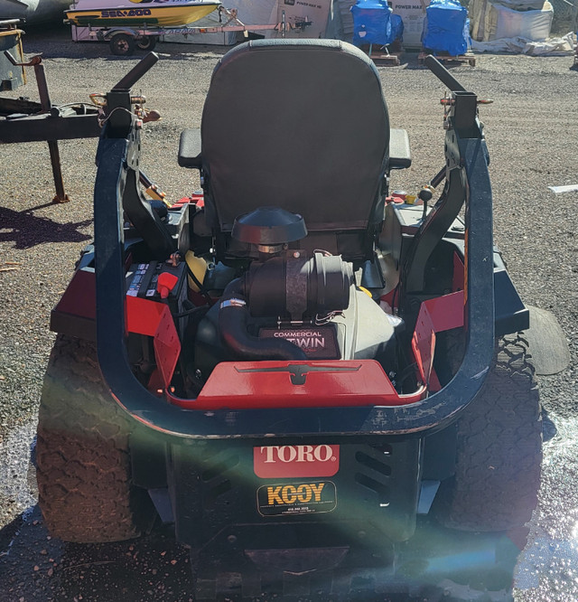 Toro 2000 Series 48" in Lawnmowers & Leaf Blowers in Sault Ste. Marie - Image 3