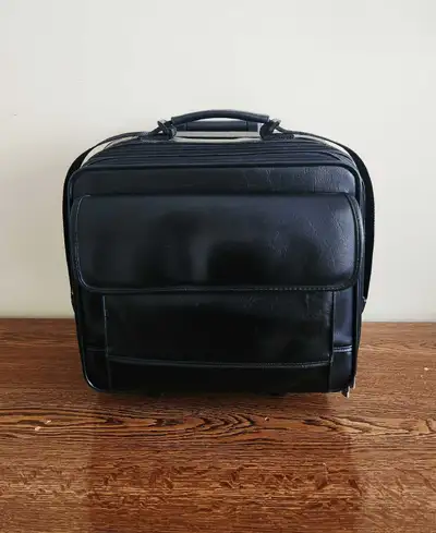 USL Executive Rolling Laptop Case (I98) - Compact Underseat Mode, View more