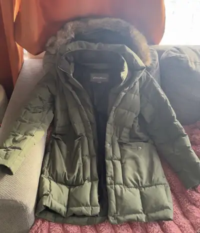 Barely worn Women’s Eddie Bauer down filled parka - XL, View more
