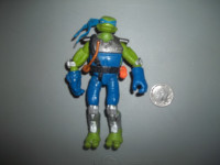 TMNT -Leonardo sub sewer action figure