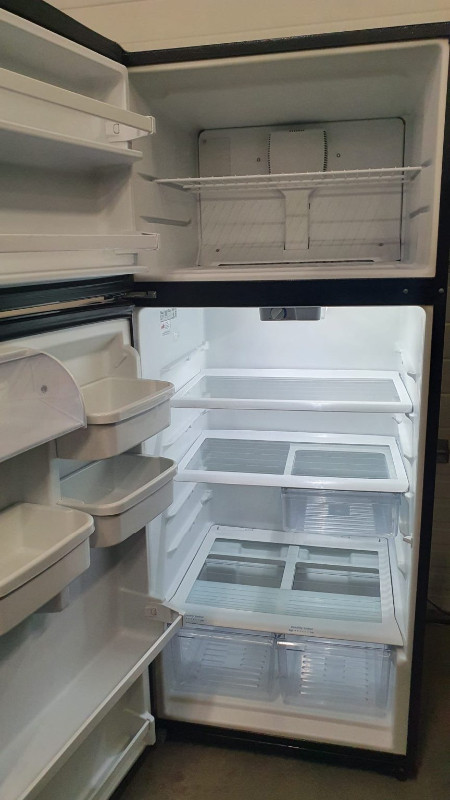Gently Used Whirlpool Refrigerator W8RXEGFWS00 Counter Depth in Refrigerators in City of Toronto - Image 2