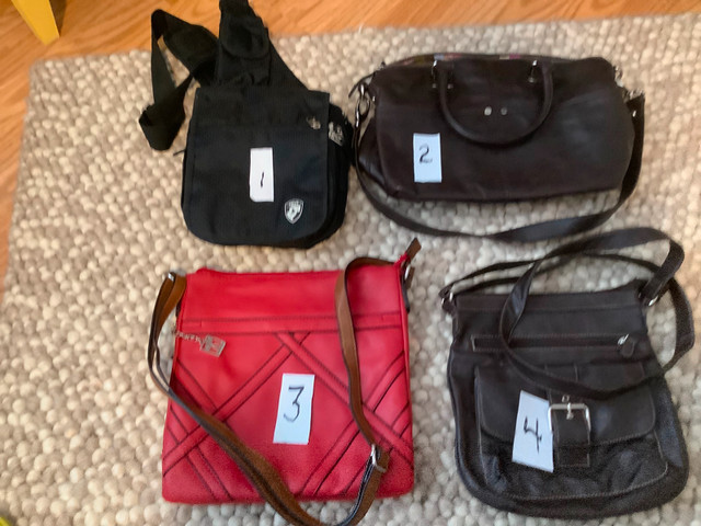 VARIETY OF PURSES in Women's - Bags & Wallets in Charlottetown